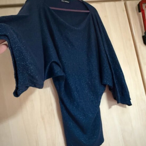 Blousedress like new, shiny blue