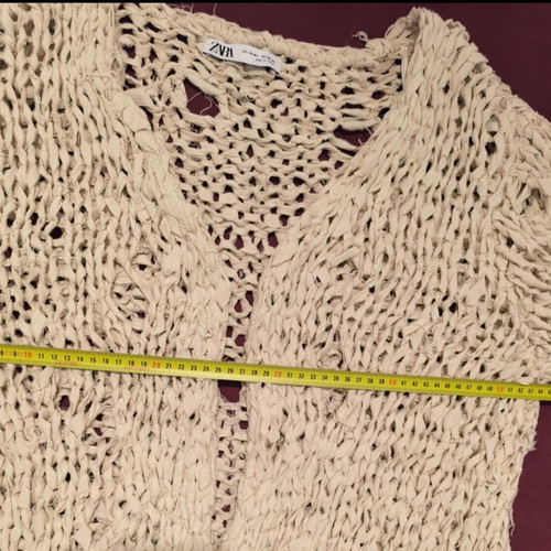 Zara beige knitted cardigan like new, size L