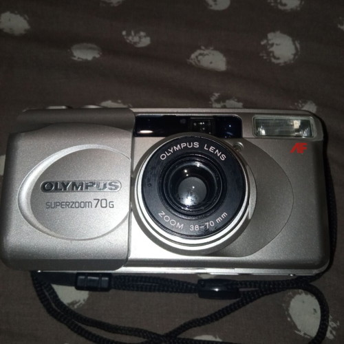 Olympus Superzoom 70G used camera for repair or spare parts