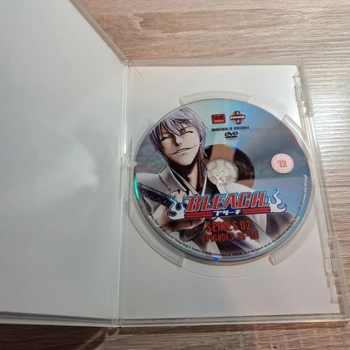 Bleach Complete Series 2 DVD like new with subtitles