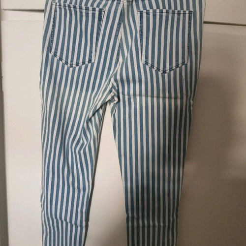 Stradivarius jeans new, size XL 42 14