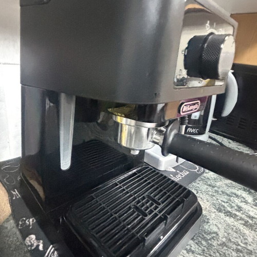 DeLonghi coffee machine LKE, black