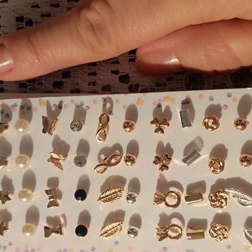Stud earrings new, gold and silver tone fashion jewelry
