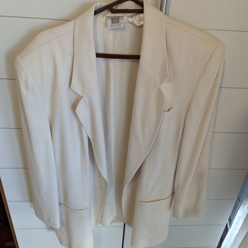 Women's beige jacket used size XL