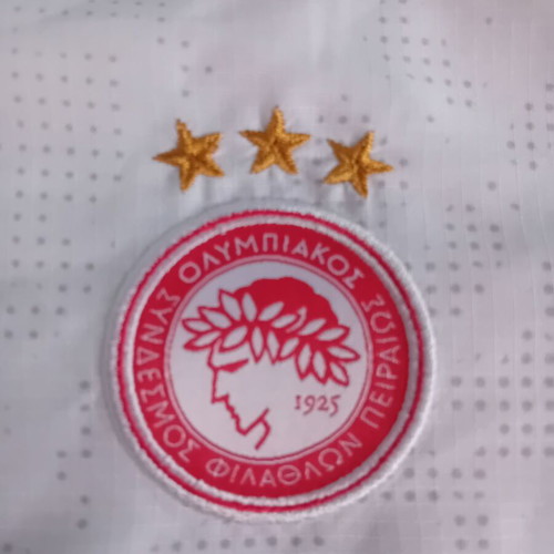 Olympiakos Football Jersey Puma 2006 Galletti like new, size XS