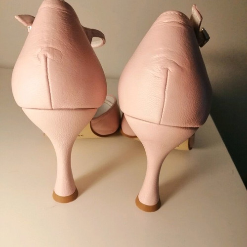 Migato pink leather pumps with ankle strap, new, size 39