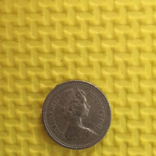 Rare 1984 English Pound Coin Nemo Impune Lacessit used