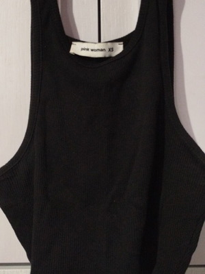 Pink Woman short top black like new, size XS