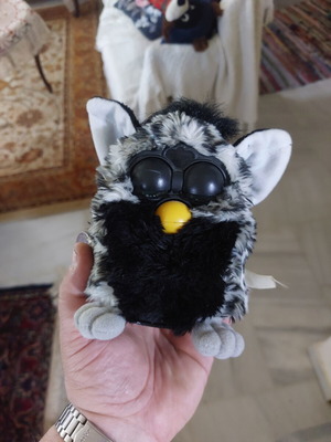 Furby μεταχειρισμένο, λειτουργικός σε καλή κατάσταση