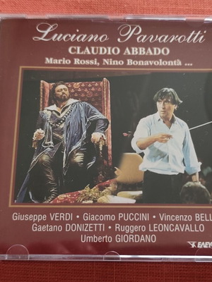 Luciano Pavarotti CD used, classical music