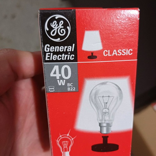General Electric B22 40w incandescent bulb new, transparent