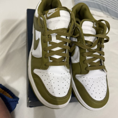 Nike Dunk Low sneakers like new, white and green, size 45