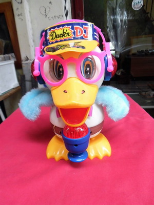 Duck'n DJ παιχνίδι 1989 της Son Ai Toys σε άριστη κατάσταση με κουτί