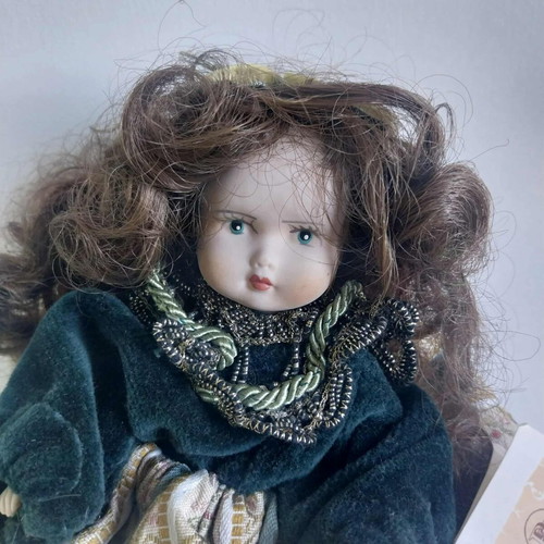 Capodimonte porcelain doll used, Italian vintage collectible