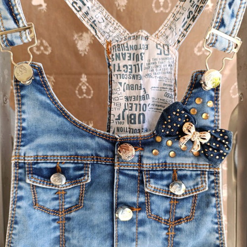 Denim salopette size S like new with buttons, shorts style