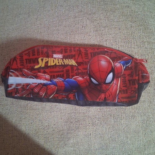 Spiderman Pencil Case like new, barrel shape
