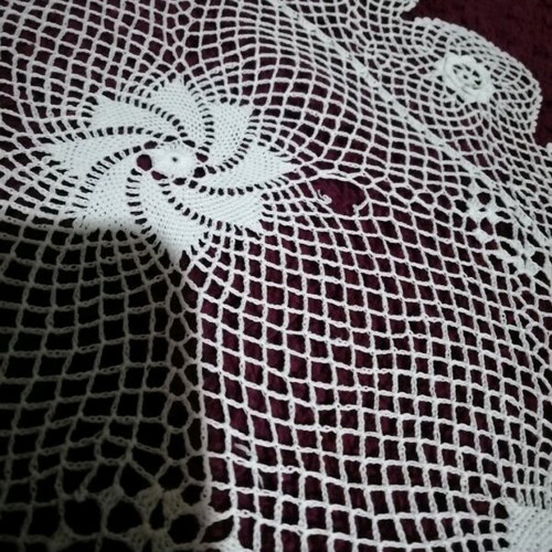 Handmade knitted set of 7 pieces like new, fine lace thread