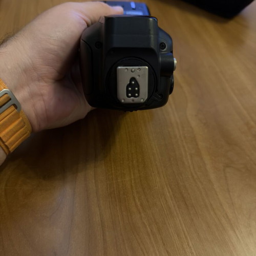 Yongnuo YN600EX-RT flash for Canon cameras, with case
