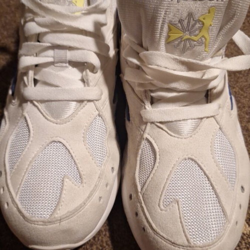 Reebok sneakers white like new, size 42