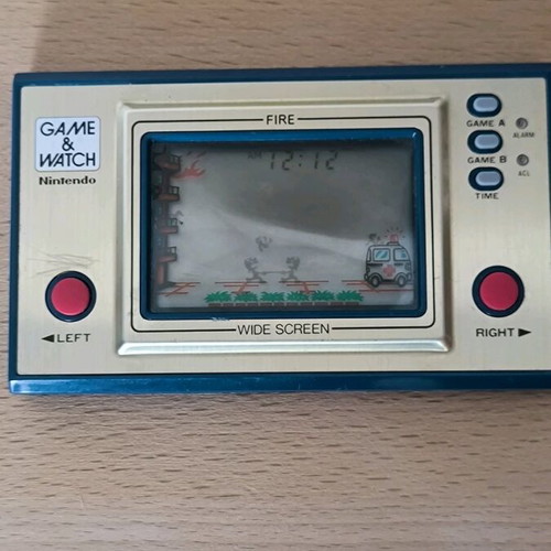 Nintendo Game & Watch Fire FR-27 Wide Screen like new