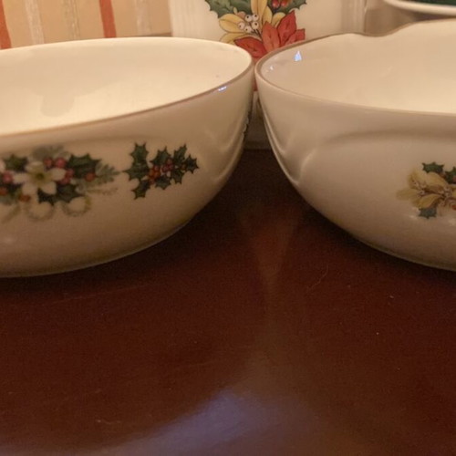 Kaiser Christmas porcelain set like new, 3 pieces