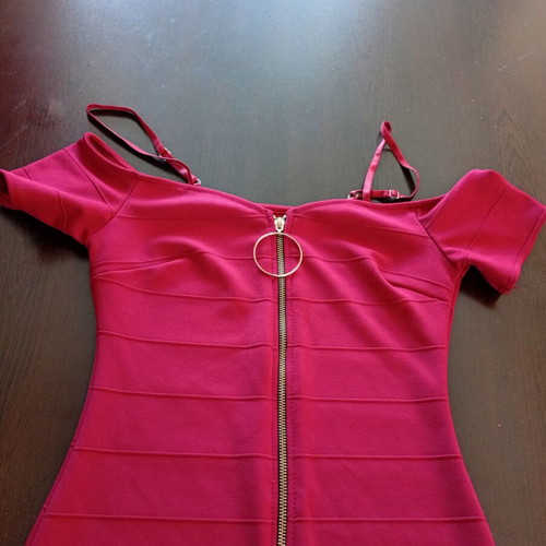Dress with zipper elastic made in Italy size Small like new red