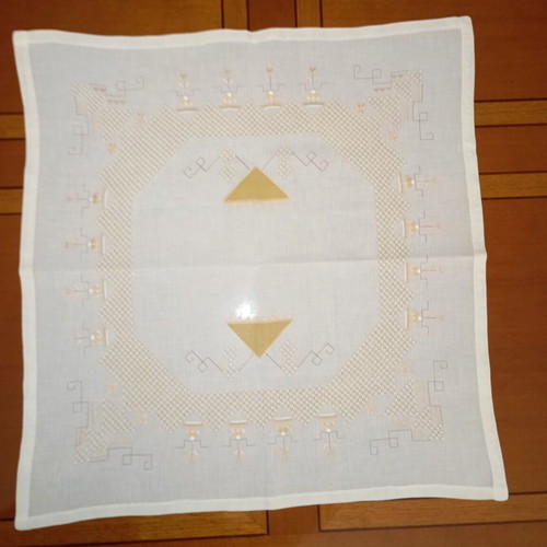 Handmade embroidery in excellent condition