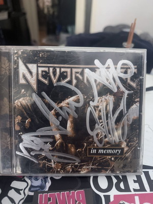 Nevermore In Memory Metal CD υπογεγραμμένο από Warren Dane και Jeff Loomis