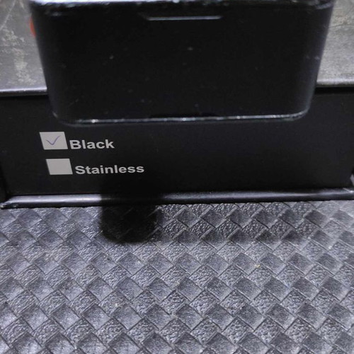 Lost Vape Centaurus M200 Box Mod in excellent condition