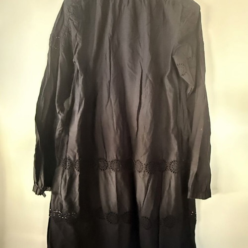 S’nob black cotton dress like new with cutout design, size S