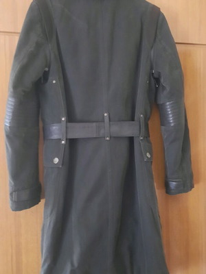 Μπουφάν BSB σαν καινούργιο, ζεστό, μέγεθος S, μακρύ με δερμάτινες λεπτομέρειες