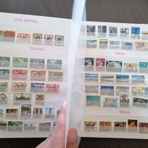 Stamp collection used, Greece and international thematic album