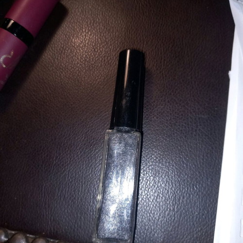 Lash booster radiant new with excellent application and lash volume