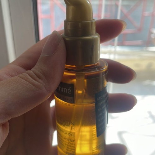 Tresemme hair oil used
