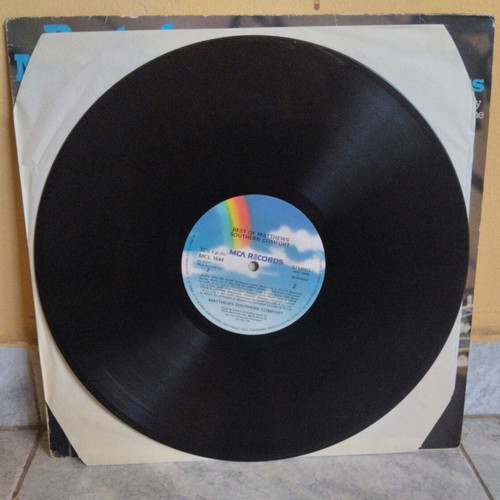 Matthews Southern Comfort Best Of vinyl record like new, rock