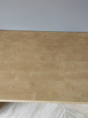 Desk used dimensions 1.40×0.75 height 0.75