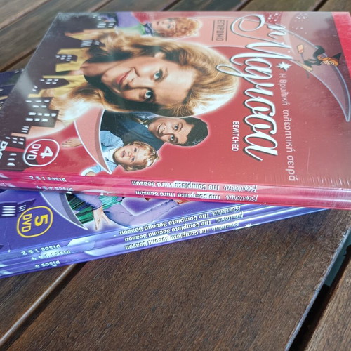 Bewitched DVD collection new, complete seasons 2 and 3, subtitled