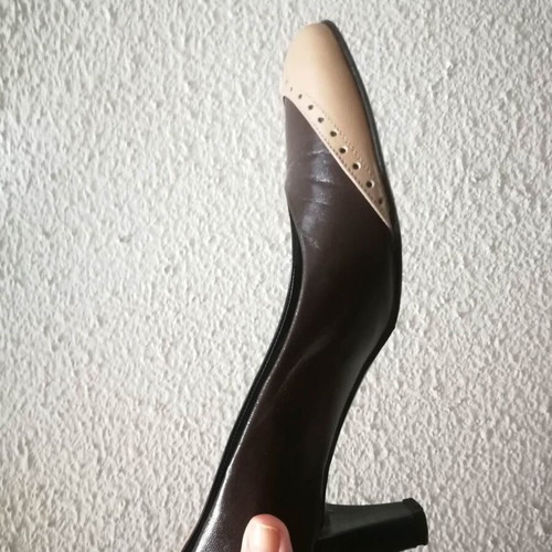 Handmade leather pumps used no36 brown with cream