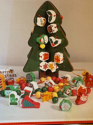 Christmas tree wooden toy new, unused