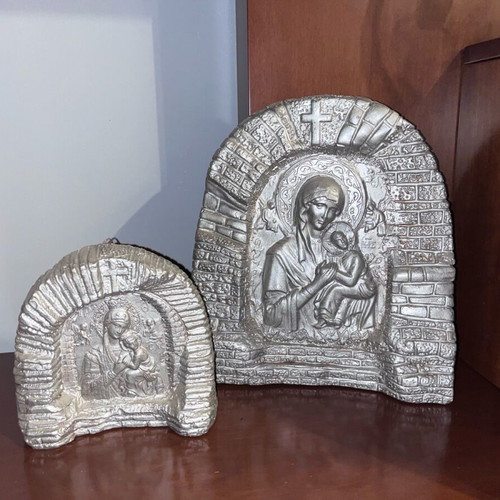 Handmade gypsum icons like new, set of 2 pieces