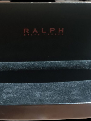 Vogue glasses cases set of 3 like new, black and beige