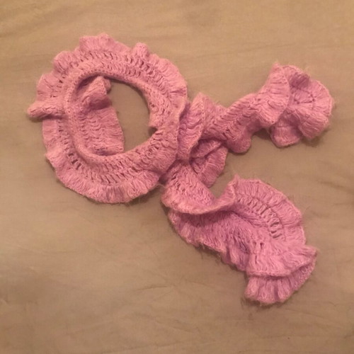 Lilac scarf new, wool, very warm with nice knitting