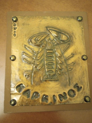 Bronze plaque with Cancer zodiac like new