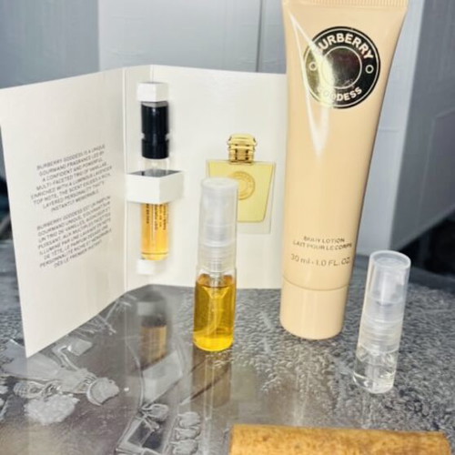 Burberry Elegant & Chic gift set new, authentic Eau de Parfum