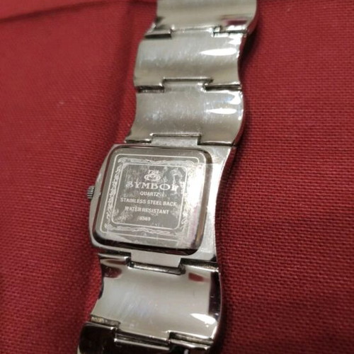 Symbol watch like new, battery replacement needed