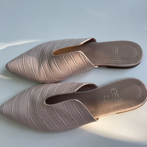 Mules pink-beige like new, size 41