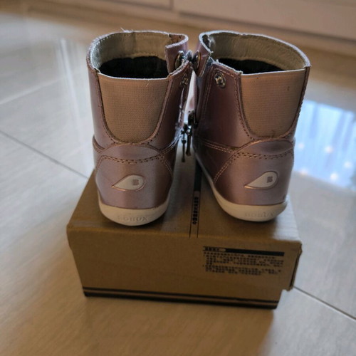 Bobux baby boots size 21 like new for first steps