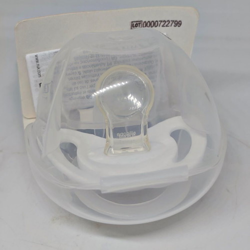NUK My First NUK silicone pacifier 0–6 months like new