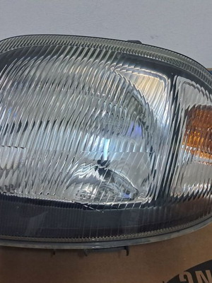 Valeo headlight used for Renault Clio II front left original