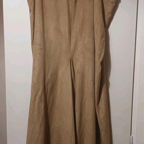 Long suede skirt used, size 54 with hidden slit